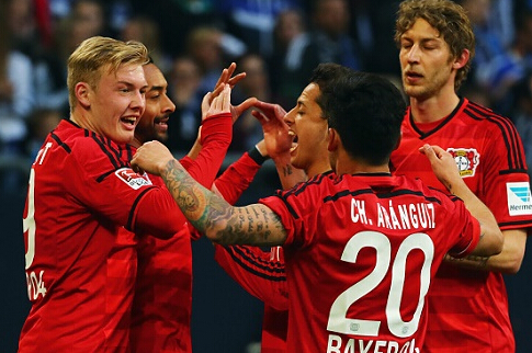 出炉的背景 出炉的背景